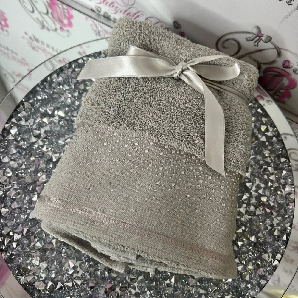 2 set hand towels bling rhinestone silver grey Towel Set with Silver Ribbon